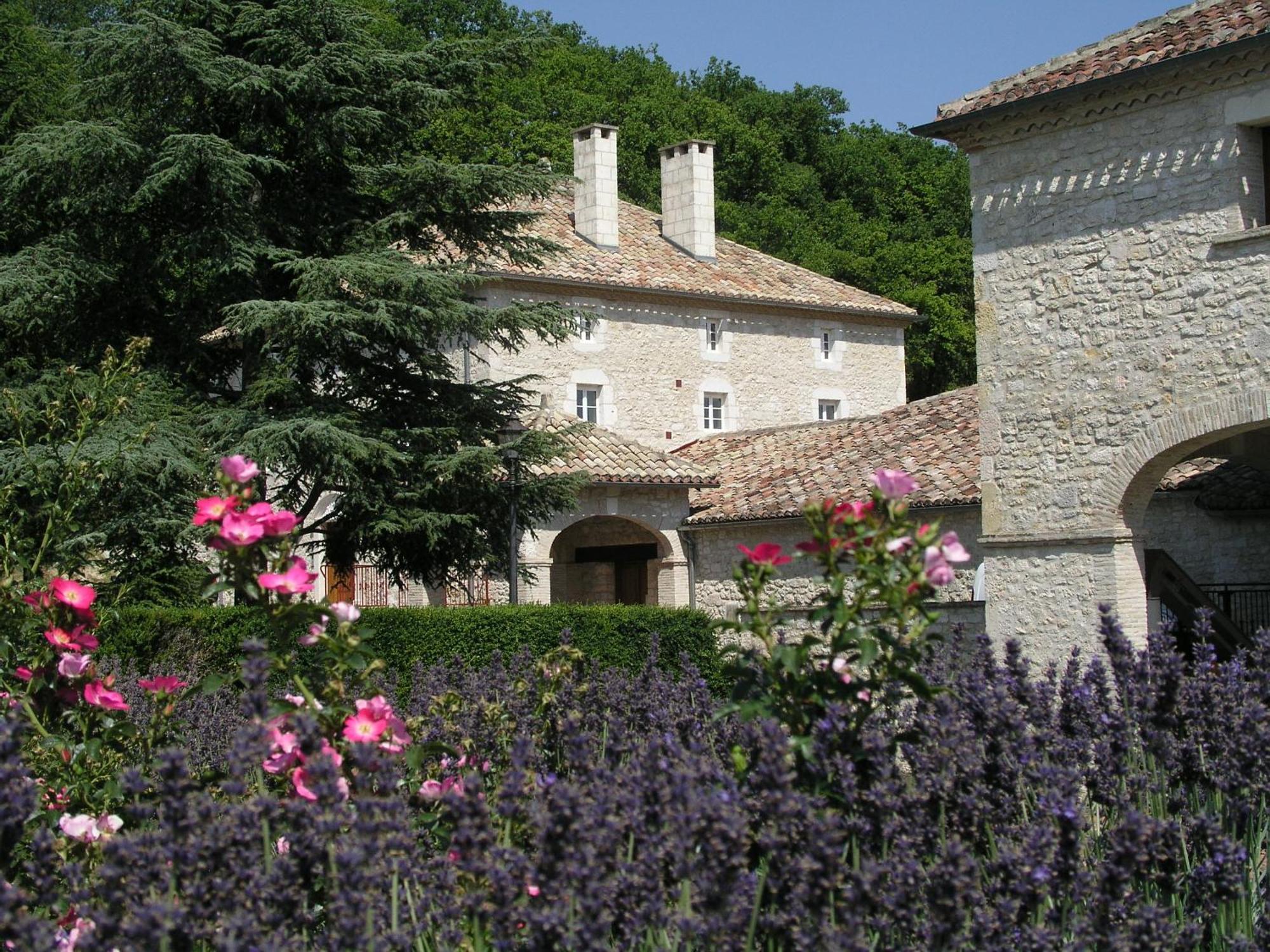 Chateau Lecusse - La Grande Roche - Hotel, Spa, Boutique & Restaurant Broze Eksteriør billede